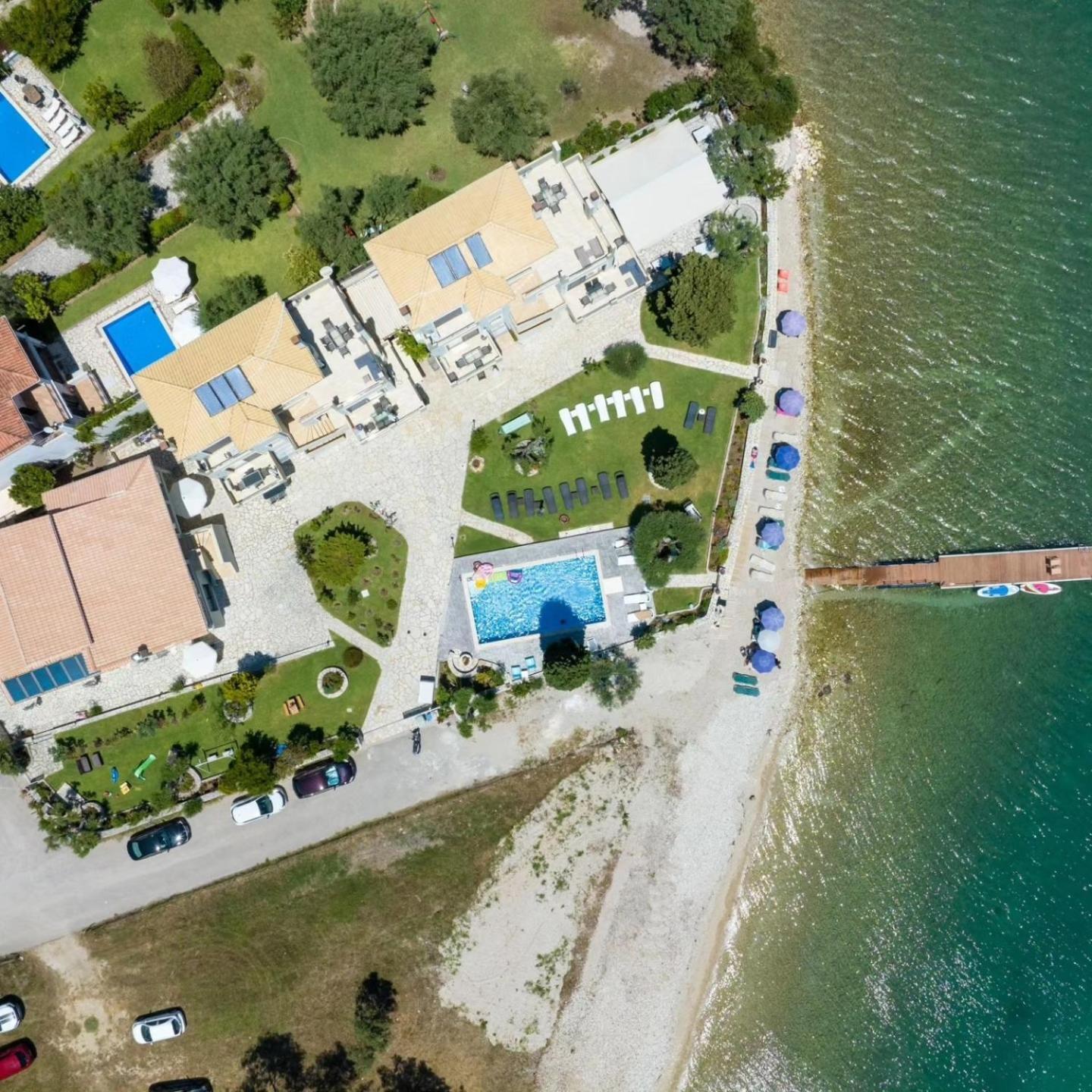Agni Suites Никиана Екстериор снимка