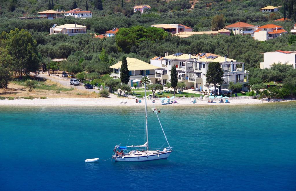 Agni Suites Никиана Екстериор снимка