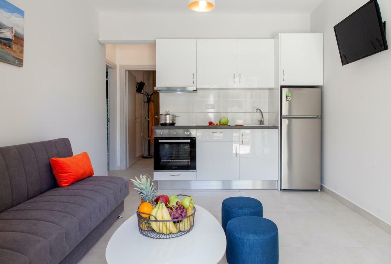 Agni Suites Никиана Екстериор снимка